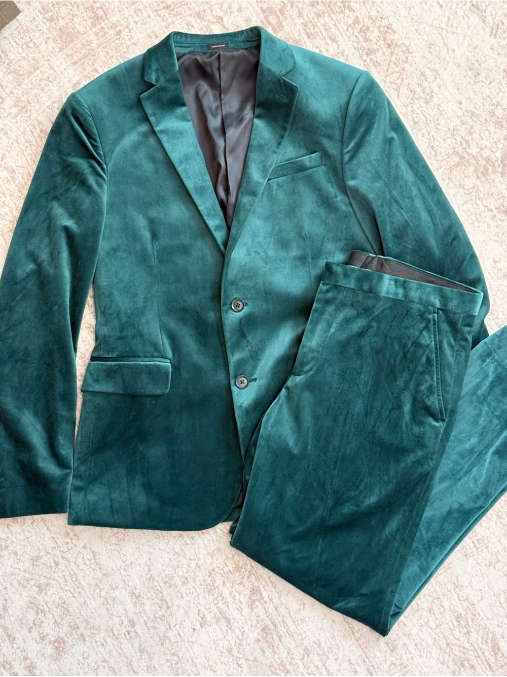 jf j.ferrar Men's Emerald Velvet Suit Jacket & Pants